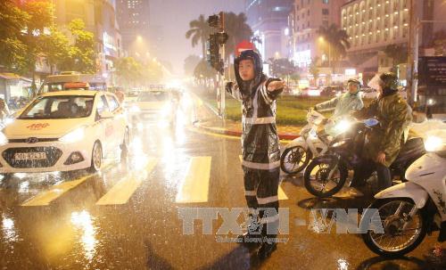 Thời tiết 25/2: Miền Bắc mưa rét, độ ẩm cao, miền Nam nắng nóng